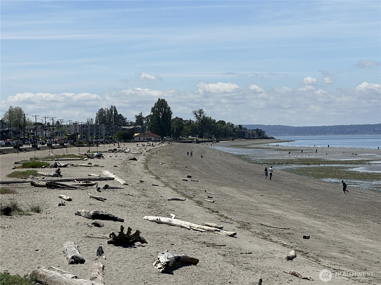 1737 Harbor Avenue Seattle WA 98126