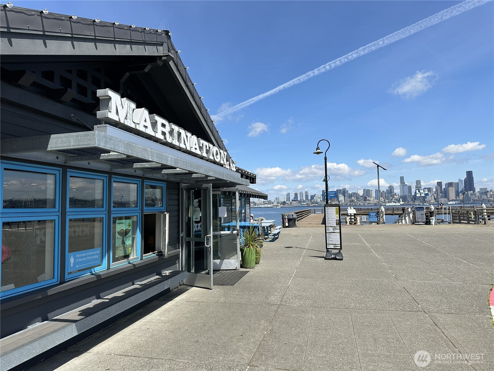 1737 Harbor Avenue Seattle WA 98126