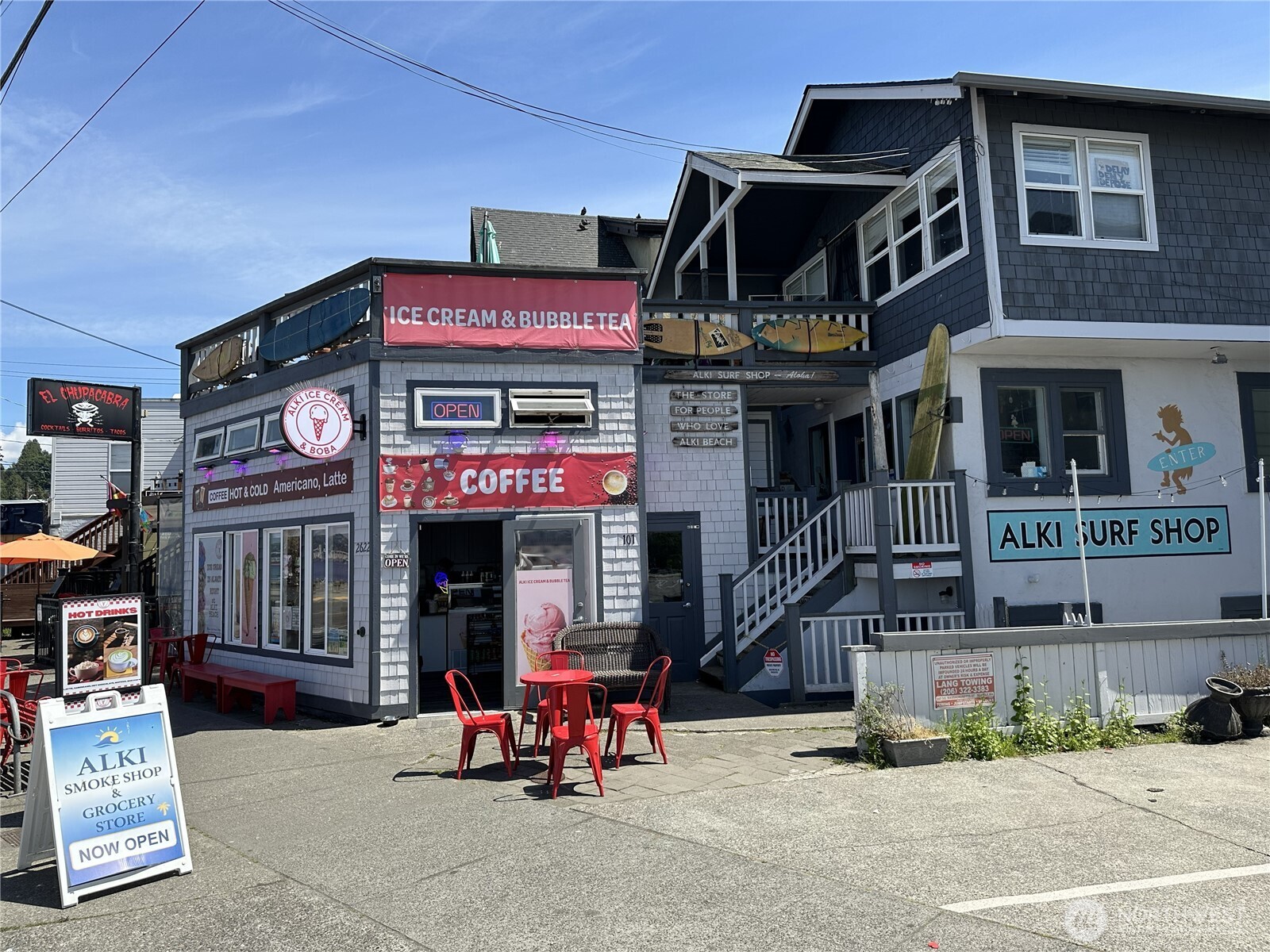 1737 Harbor Avenue Seattle WA 98126