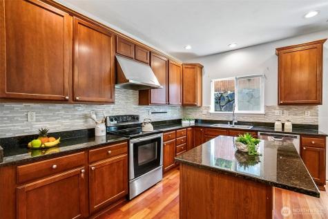 20412 123rd Avenue NE Bothell WA 98011