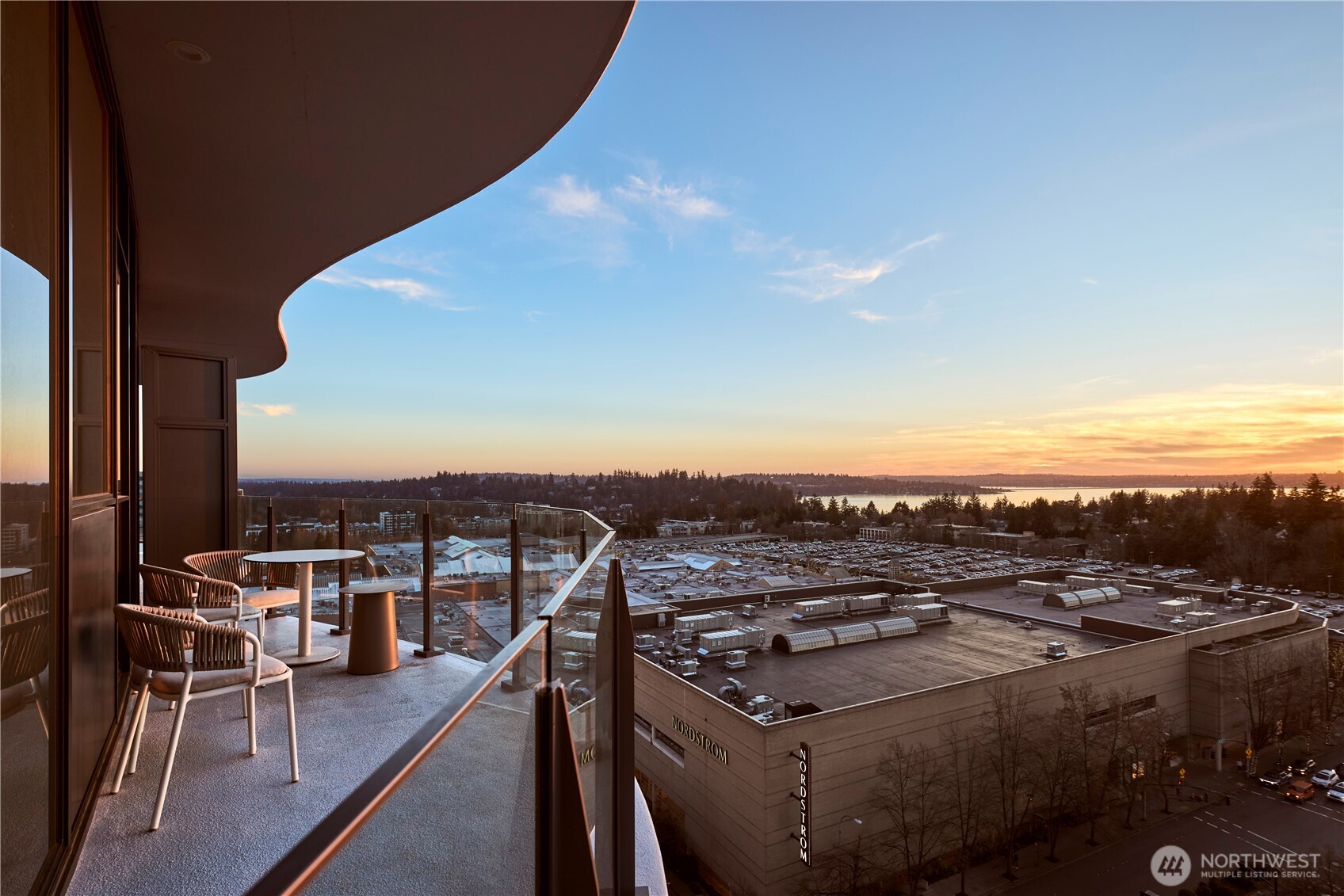 838 Avenue Square NE Bellevue WA 98004