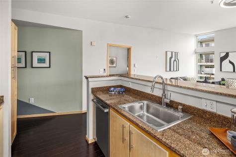 425 23rd Avenue S Seattle WA 98144