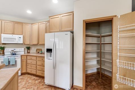 7617 W 20th Avenue Kennewick WA 99338