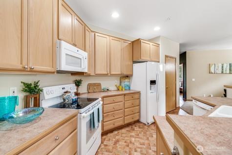 7617 W 20th Avenue Kennewick WA 99338