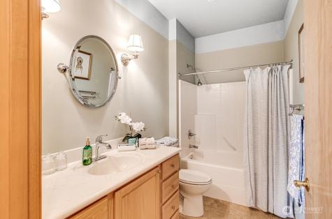 7617 W 20th Avenue Kennewick WA 99338