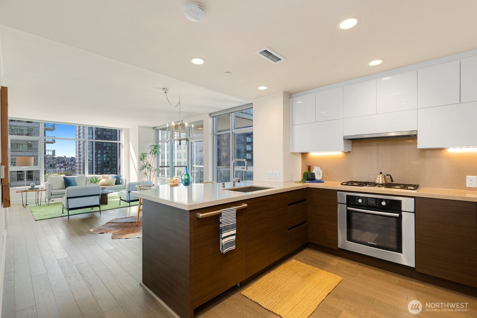 588 Bell Street Seattle WA 98121