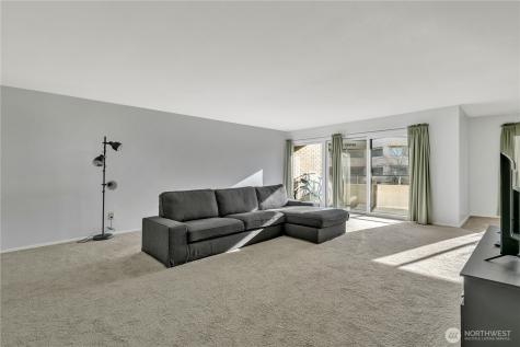 4545 Sand Point Way NE Seattle WA 98105