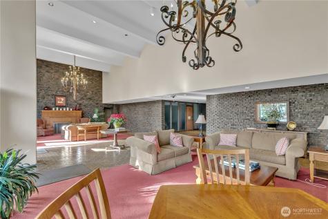 4545 Sand Point Way NE Seattle WA 98105