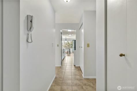 4545 Sand Point Way NE Seattle WA 98105