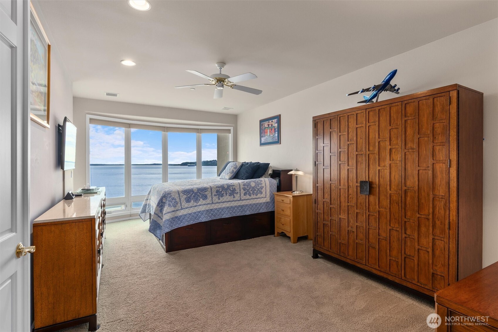 1210 Alki Avenue SW Seattle WA 98116