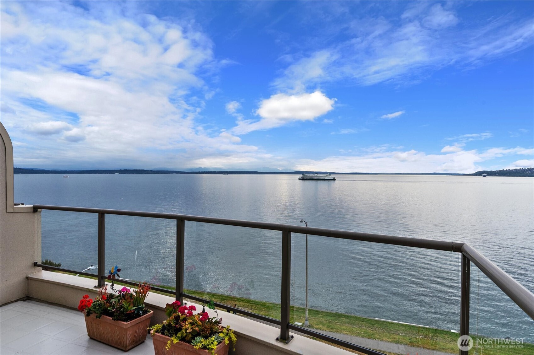 1210 Alki Avenue SW Seattle WA 98116