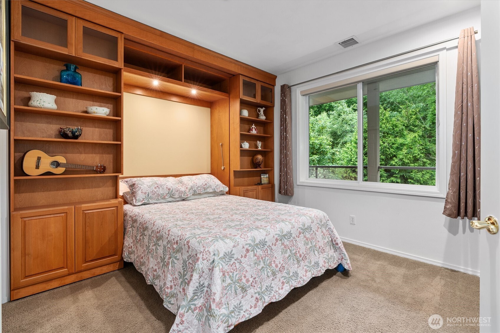1210 Alki Avenue SW Seattle WA 98116