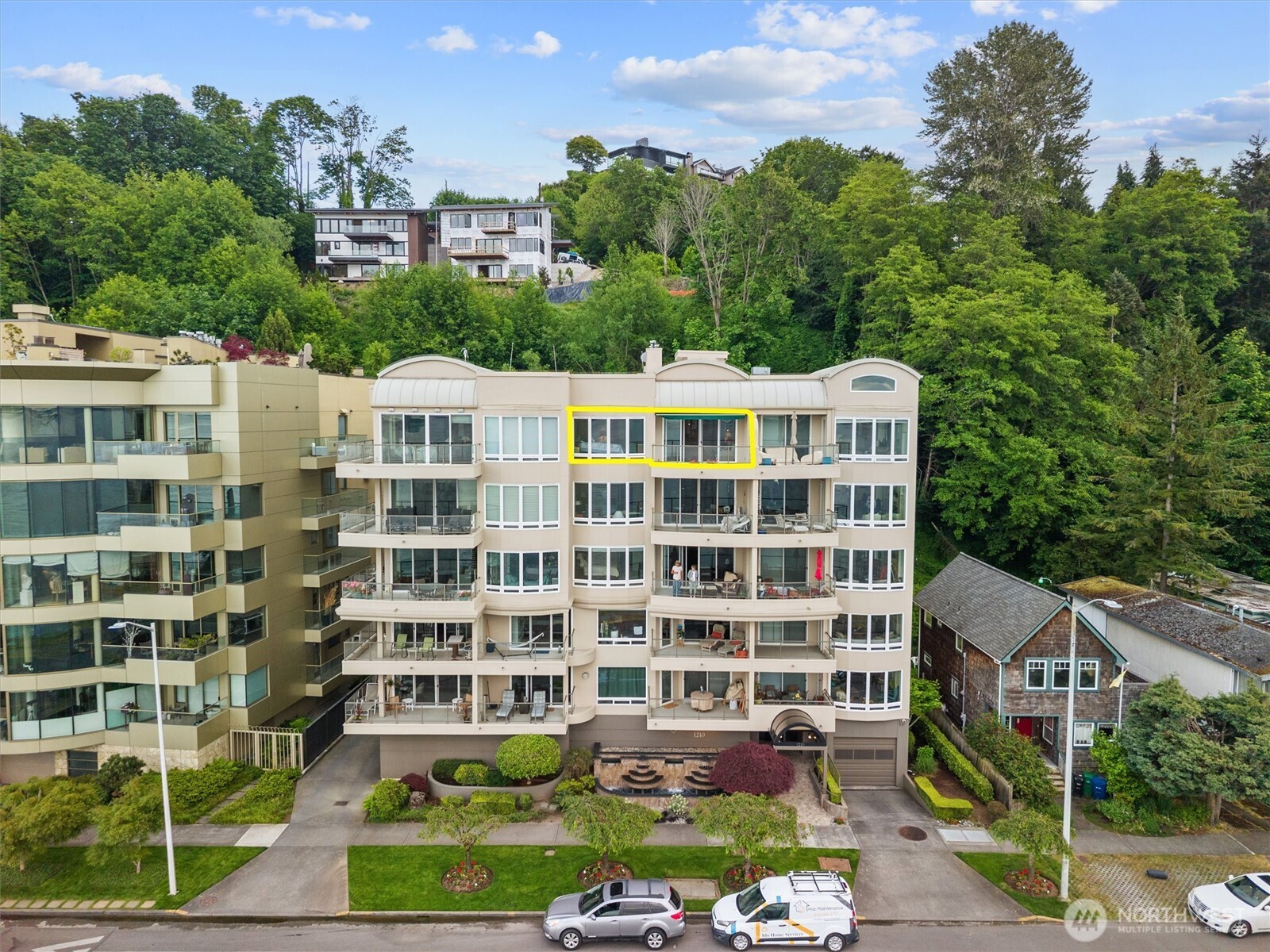 1210 Alki Avenue SW Seattle WA 98116