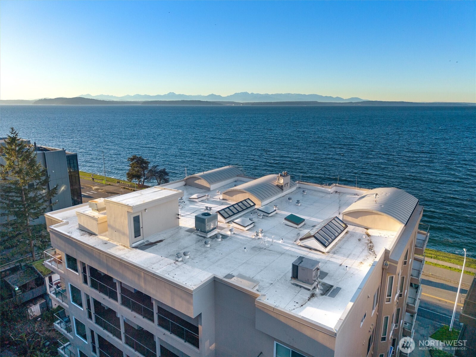 1210 Alki Avenue SW Seattle WA 98116