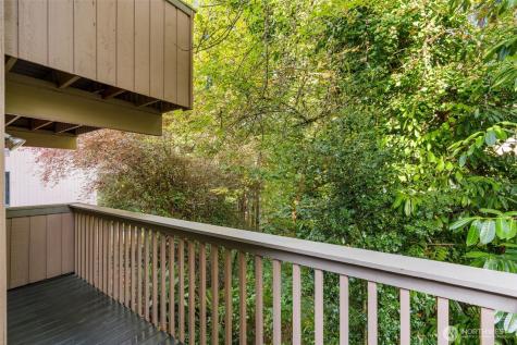 2938 Kennewick Place NE Renton WA 98056