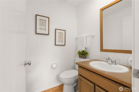 2938 Kennewick Place NE Renton WA 98056
