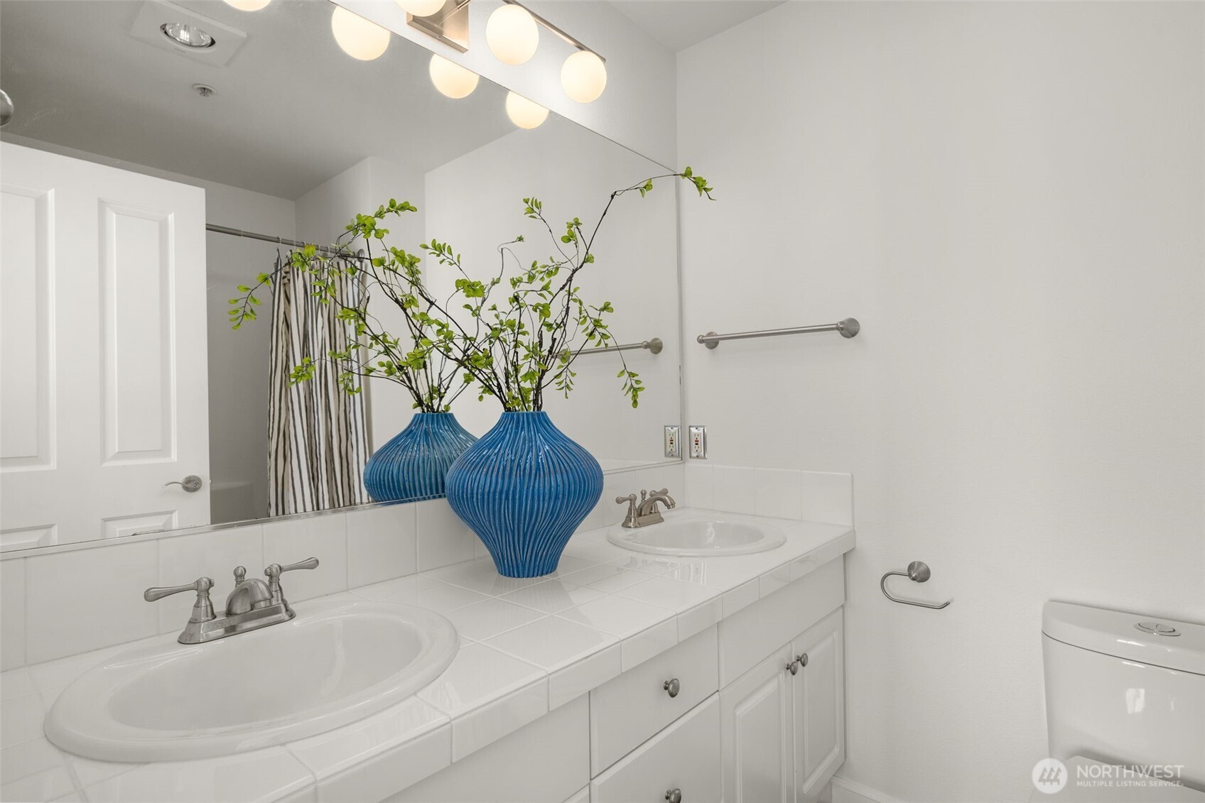 12034 15th Avenue NE Seattle WA 98125