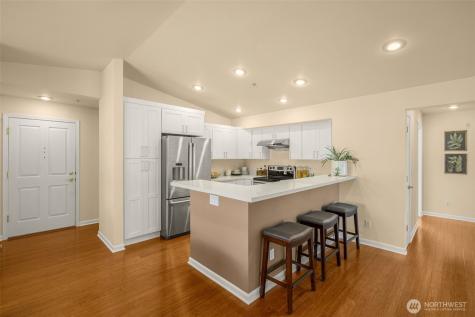 12034 15th Avenue NE Seattle WA 98125