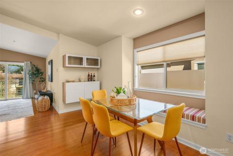 12034 15th Avenue NE Seattle WA 98125