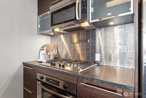 820 Blanchard Street Seattle WA 98121