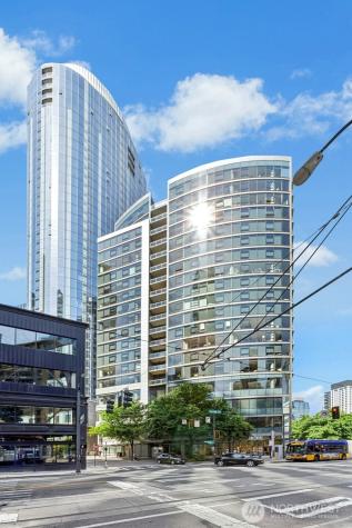 820 Blanchard Street Seattle WA 98121