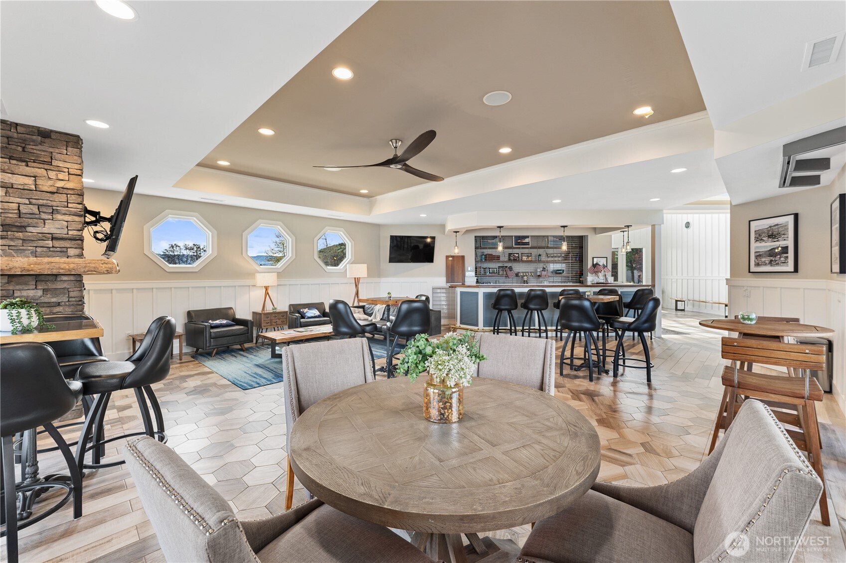1350 W Woodin Avenue Chelan WA 98816