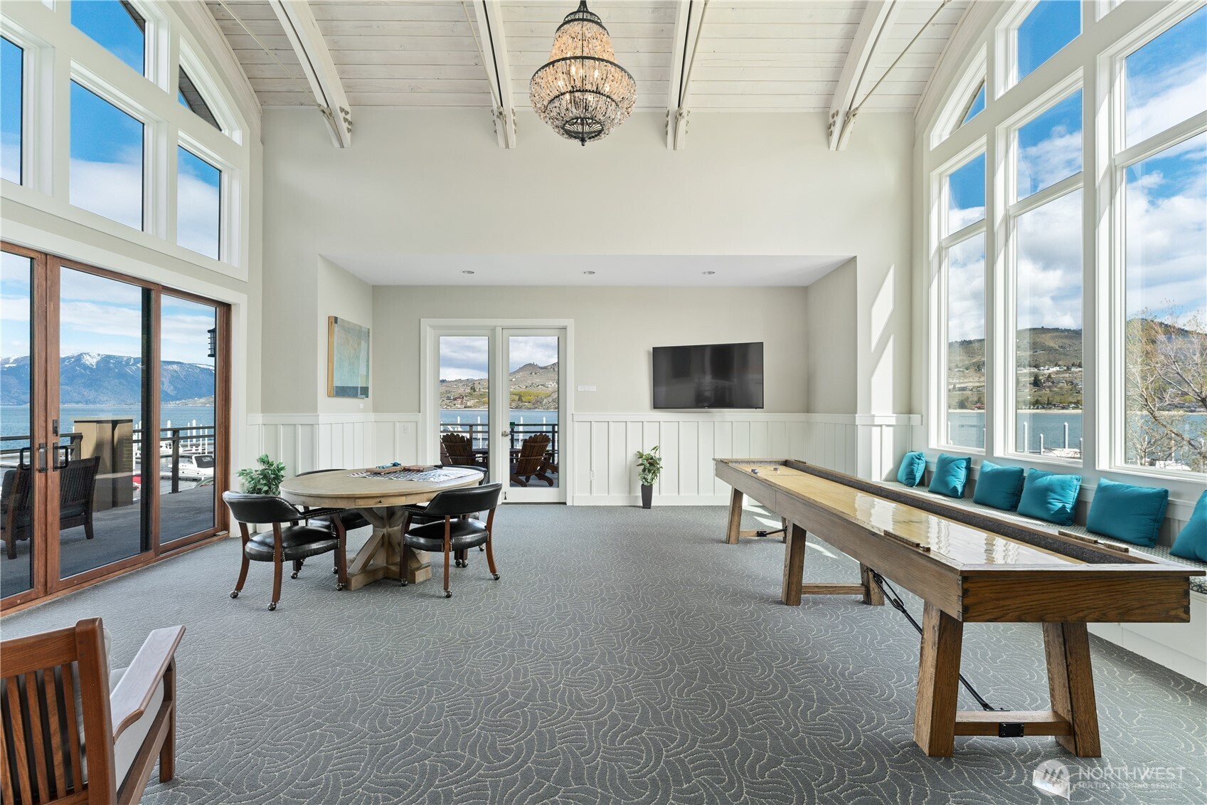 1350 W Woodin Avenue Chelan WA 98816