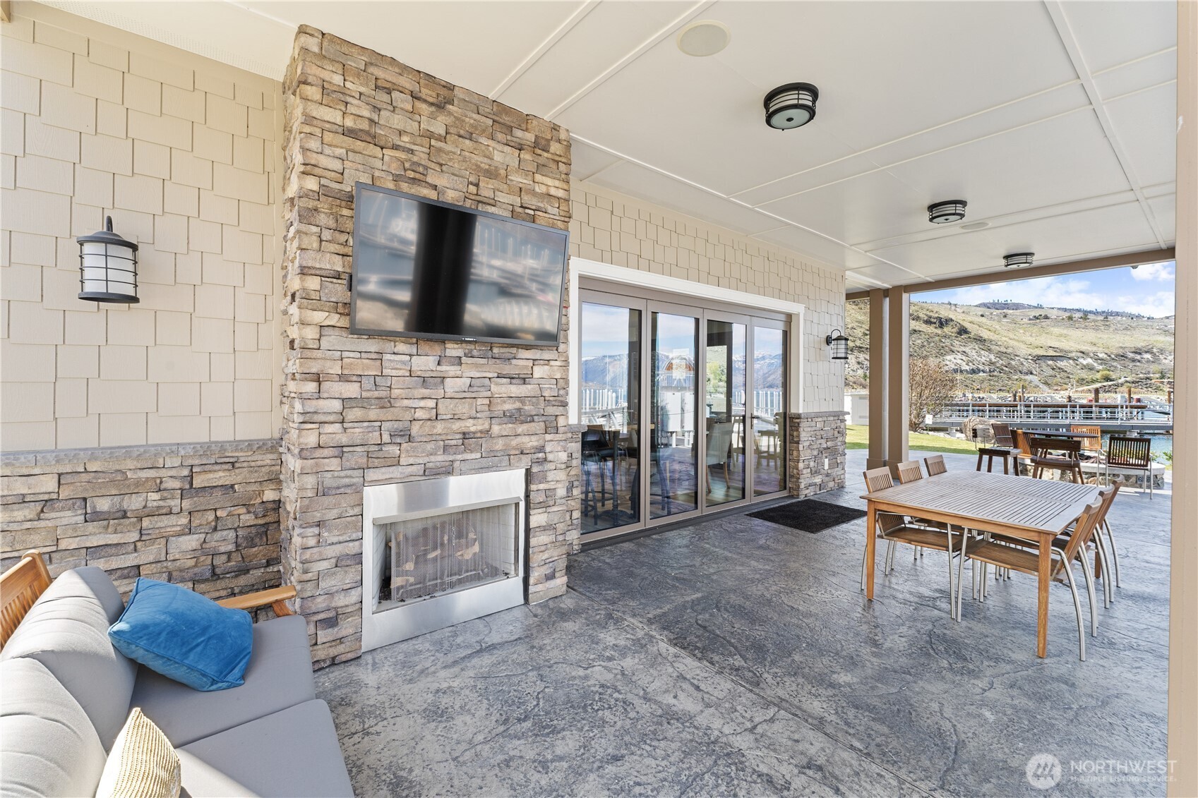 1350 W Woodin Avenue Chelan WA 98816