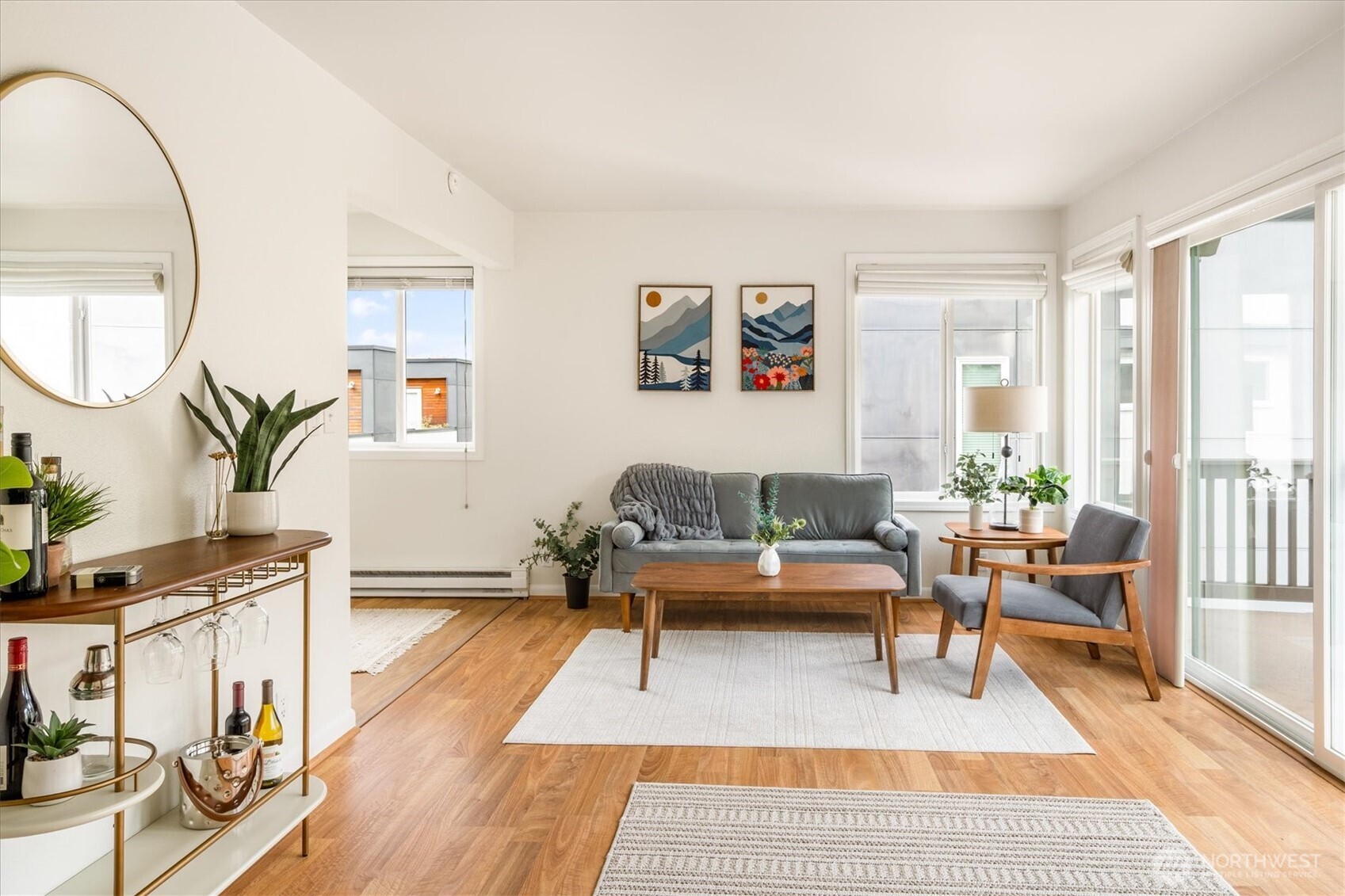 2552 14th Avenue W Seattle WA 98119