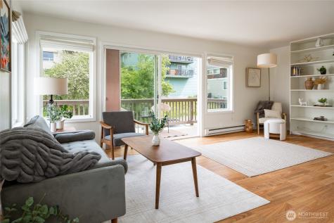 2552 14th Avenue W Seattle WA 98119