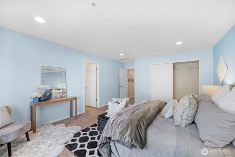 2115 201st Place SE Bothell WA 98012