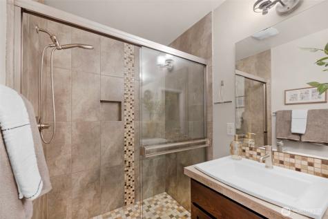 2115 201st Place SE Bothell WA 98012
