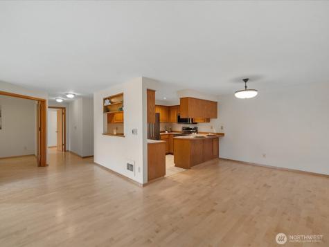603 7th Avenue N Edmonds WA 98020