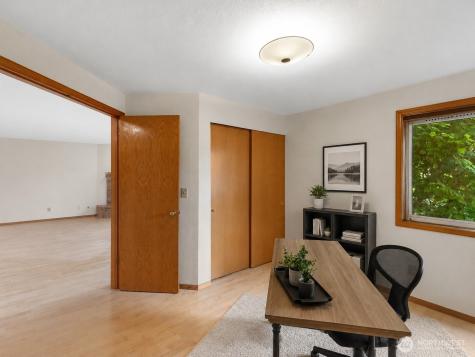603 7th Avenue N Edmonds WA 98020