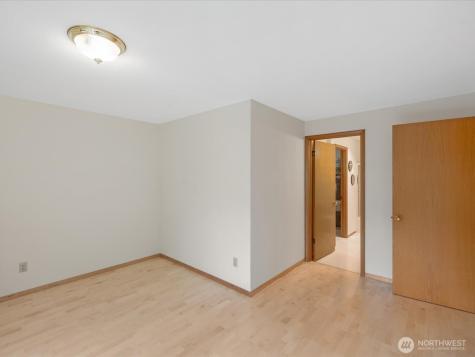 603 7th Avenue N Edmonds WA 98020