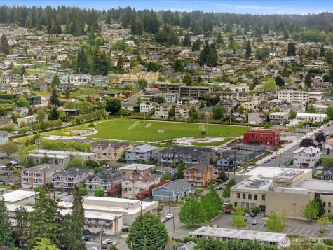 603 7th Avenue N Edmonds WA 98020