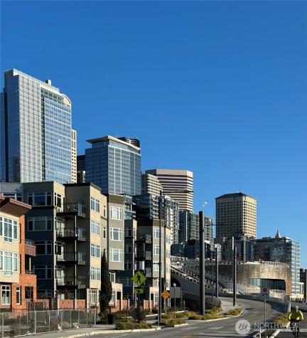 1900 Alaskan Way Seattle WA 98101