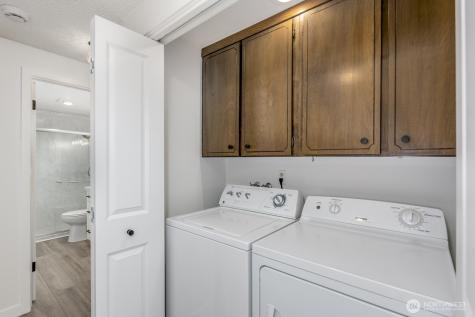 2418 Euclid Avenue Everett WA 98203