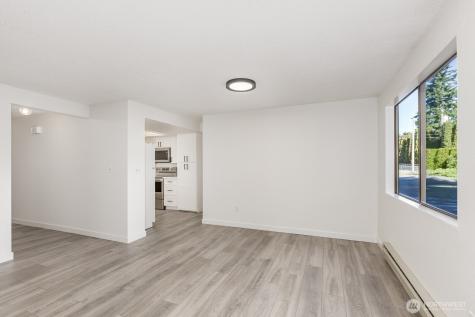 2418 Euclid Avenue Everett WA 98203