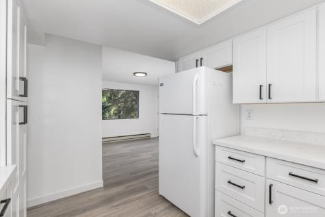 2418 Euclid Avenue Everett WA 98203