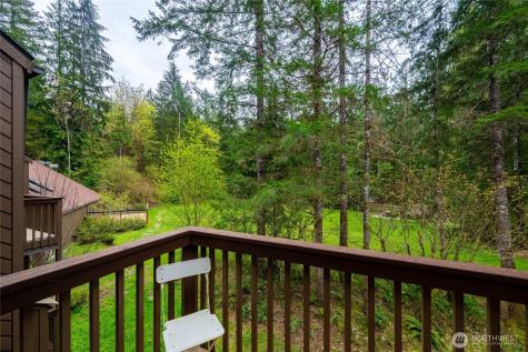 10500 Mount Baker Highway Deming WA 98244