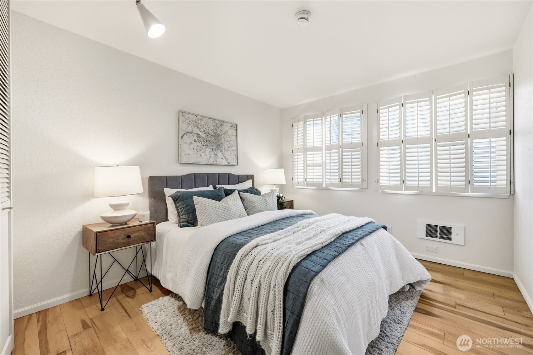1965 12th Avenue W Seattle WA 98119