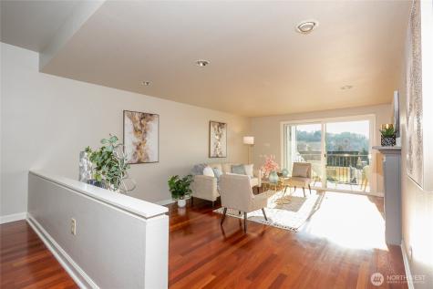 2253 Gilman Drive W Seattle WA 98119