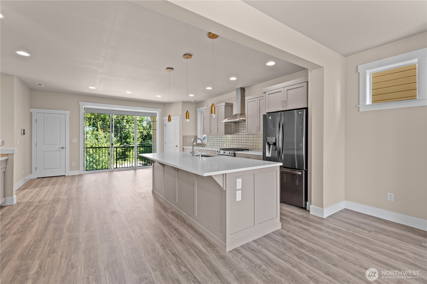 2204 176th Place SW Lynnwood WA 98037