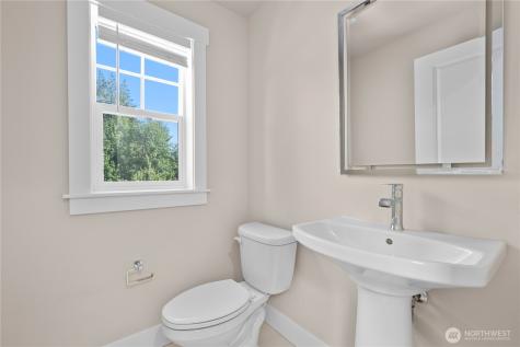 2204 176th Place SW Lynnwood WA 98037