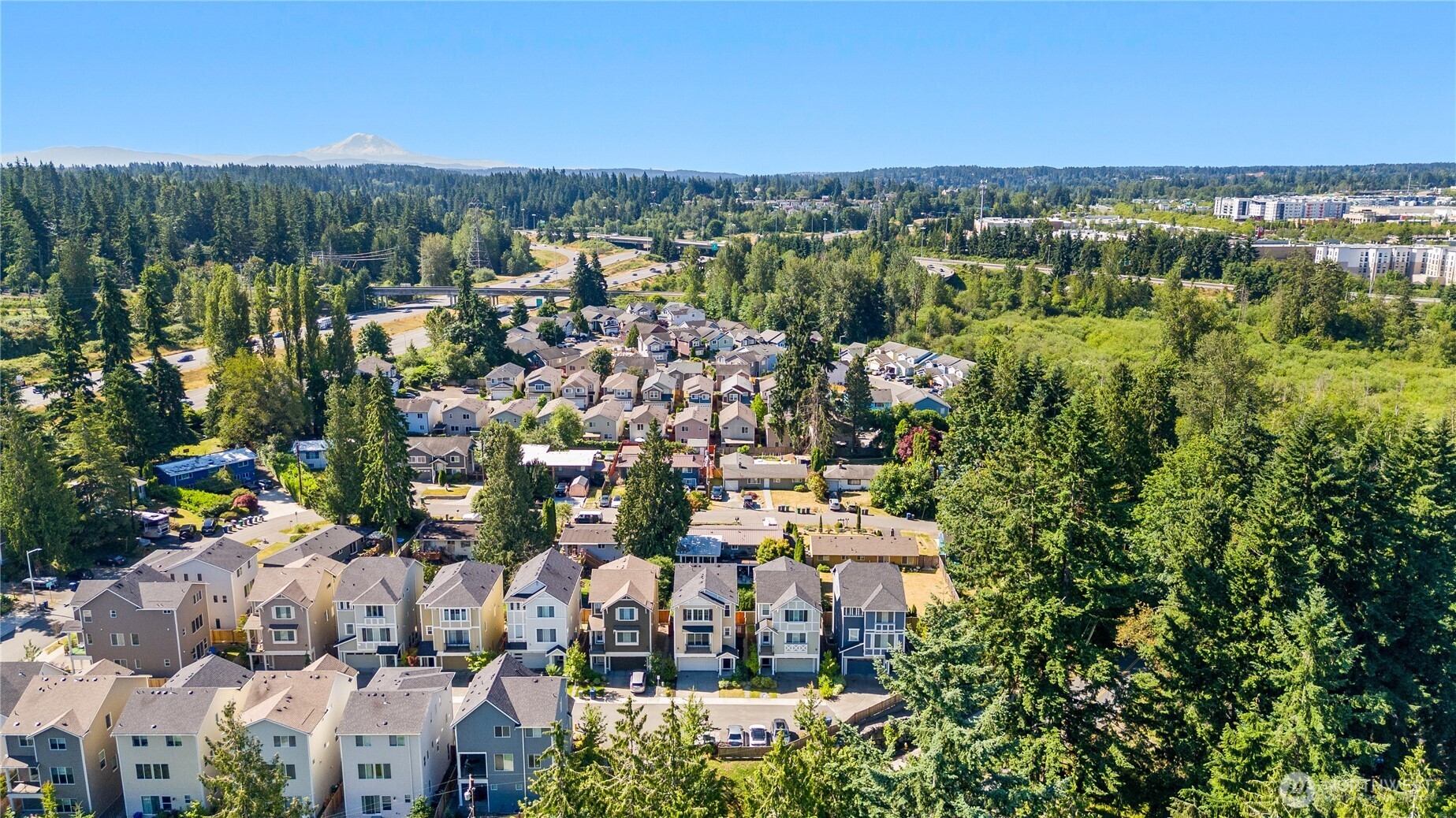 2204 176th Place SW Lynnwood WA 98037
