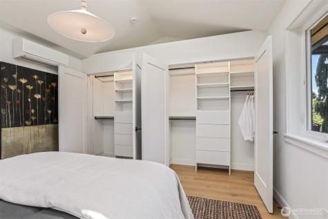 8330 24th Avenue NW Seattle WA 98117