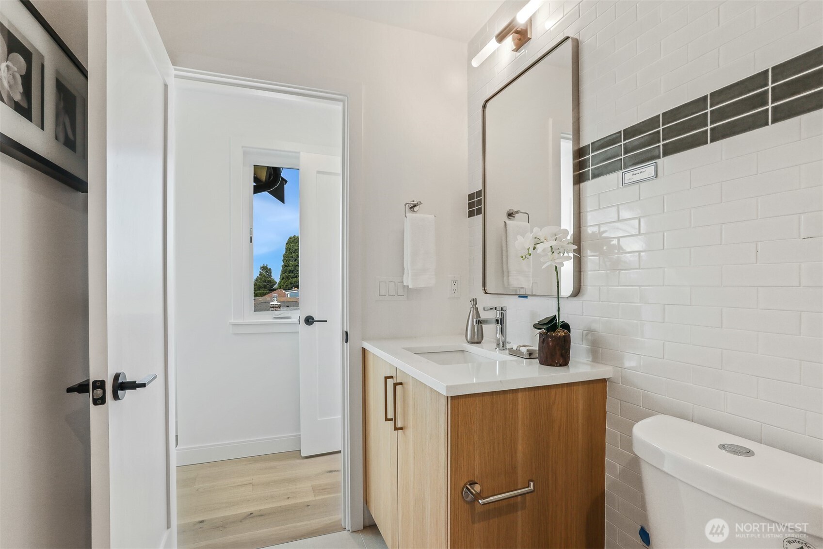 8330 24th Avenue NW Seattle WA 98117