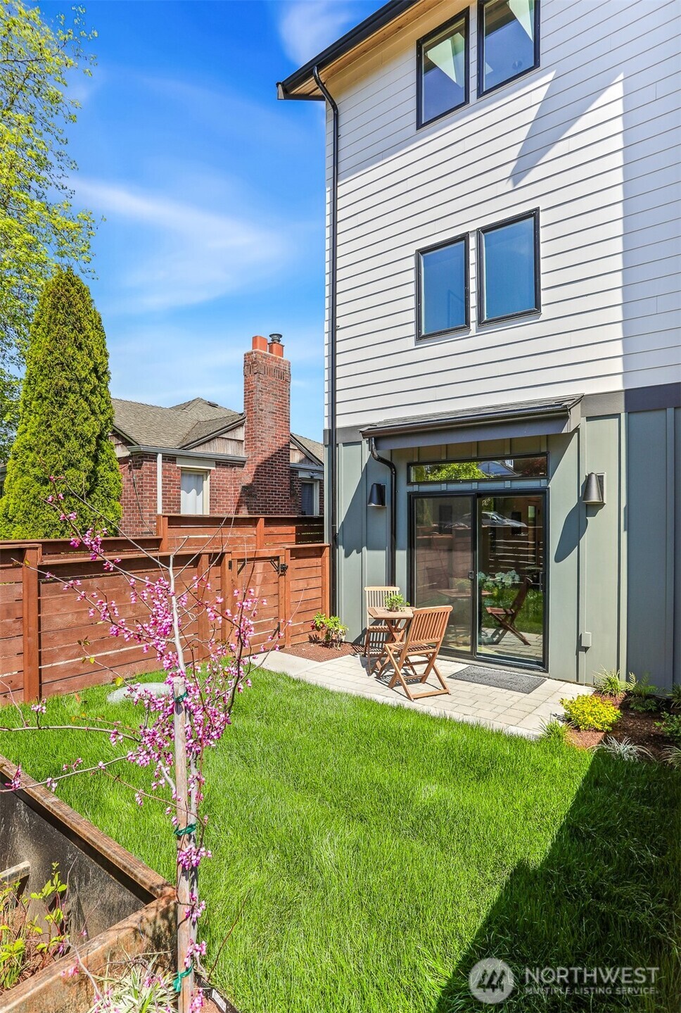 8330 24th Avenue NW Seattle WA 98117