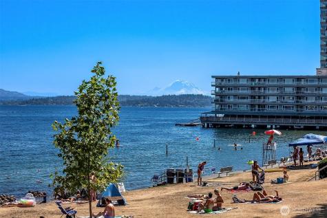 1810 43rd Avenue E Seattle WA 98112